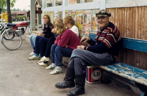 Knuts Gustav vid Bertas Kafé. Maj 1982